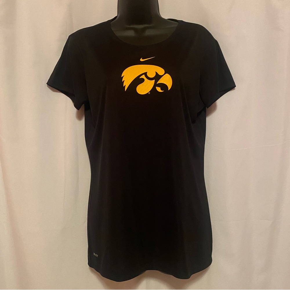 Nike Women’s Dri-Fit Iowa Hawkeyes Top